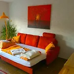 Modernes Apartment In Schoener Lage