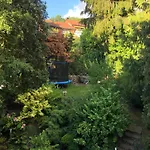 Modernes Apartment In Schoener Lage