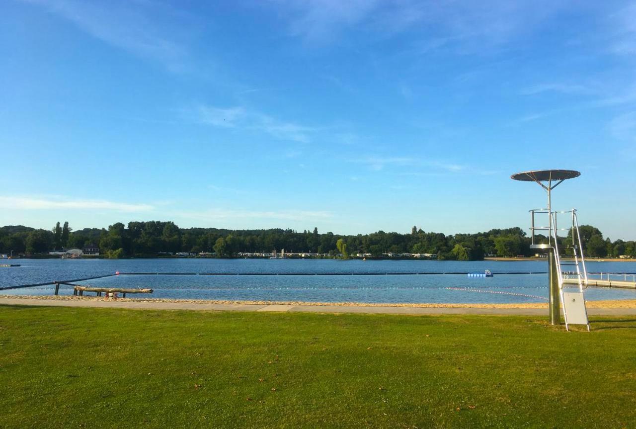 Modernes In Schoener Lage * Düsseldorf