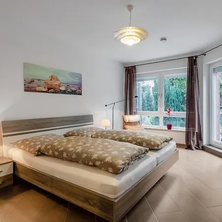 Modernes In Schoener Lage Düsseldorf