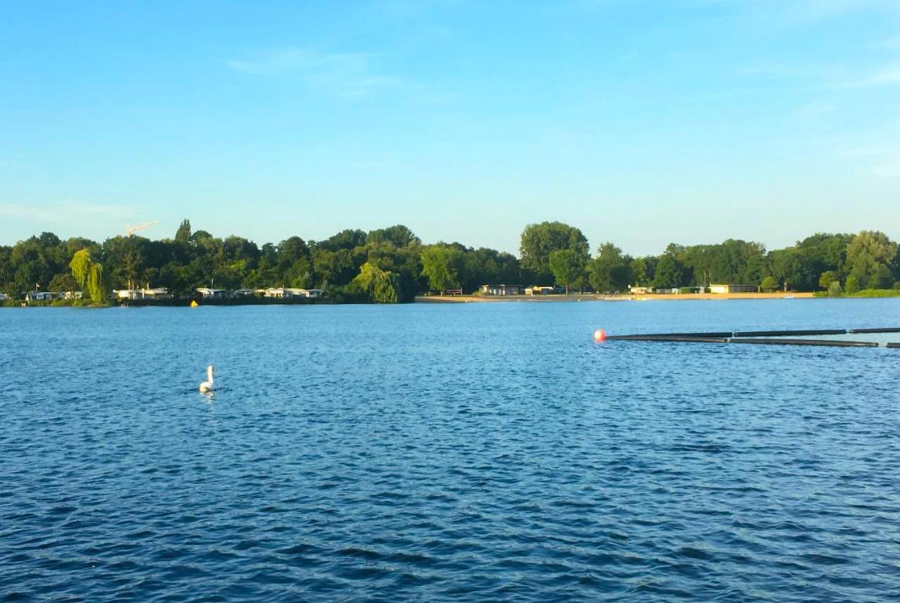 Modernes In Schöner Lage Düsseldorf