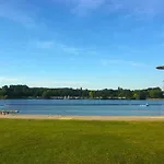 Modernes In Schoener Lage * Düsseldorf