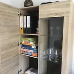 Modernes In Schoener Lage Apartment